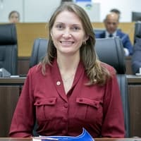 Gislaine Lebrinha